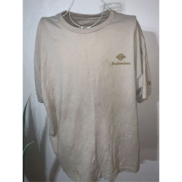 Nice vintage looking men Budweiser Harley-Davidson tan colored T-shirt size medi - Picture 2 of 3
